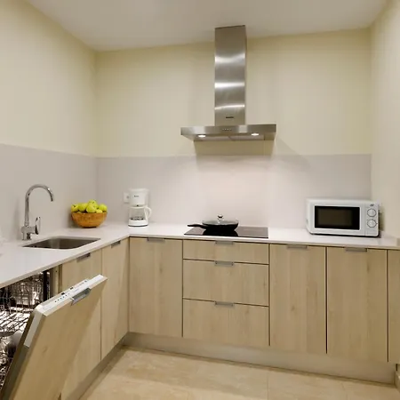 Marinell Collection 滨海帕尔姆